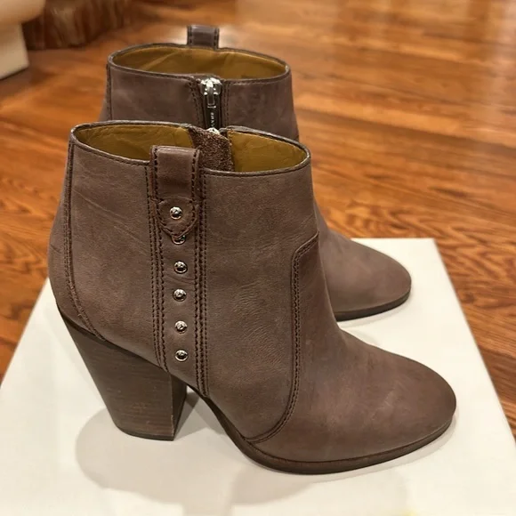 Coach Shoes Coach Haven Waxy Burnish Calf Booties Size